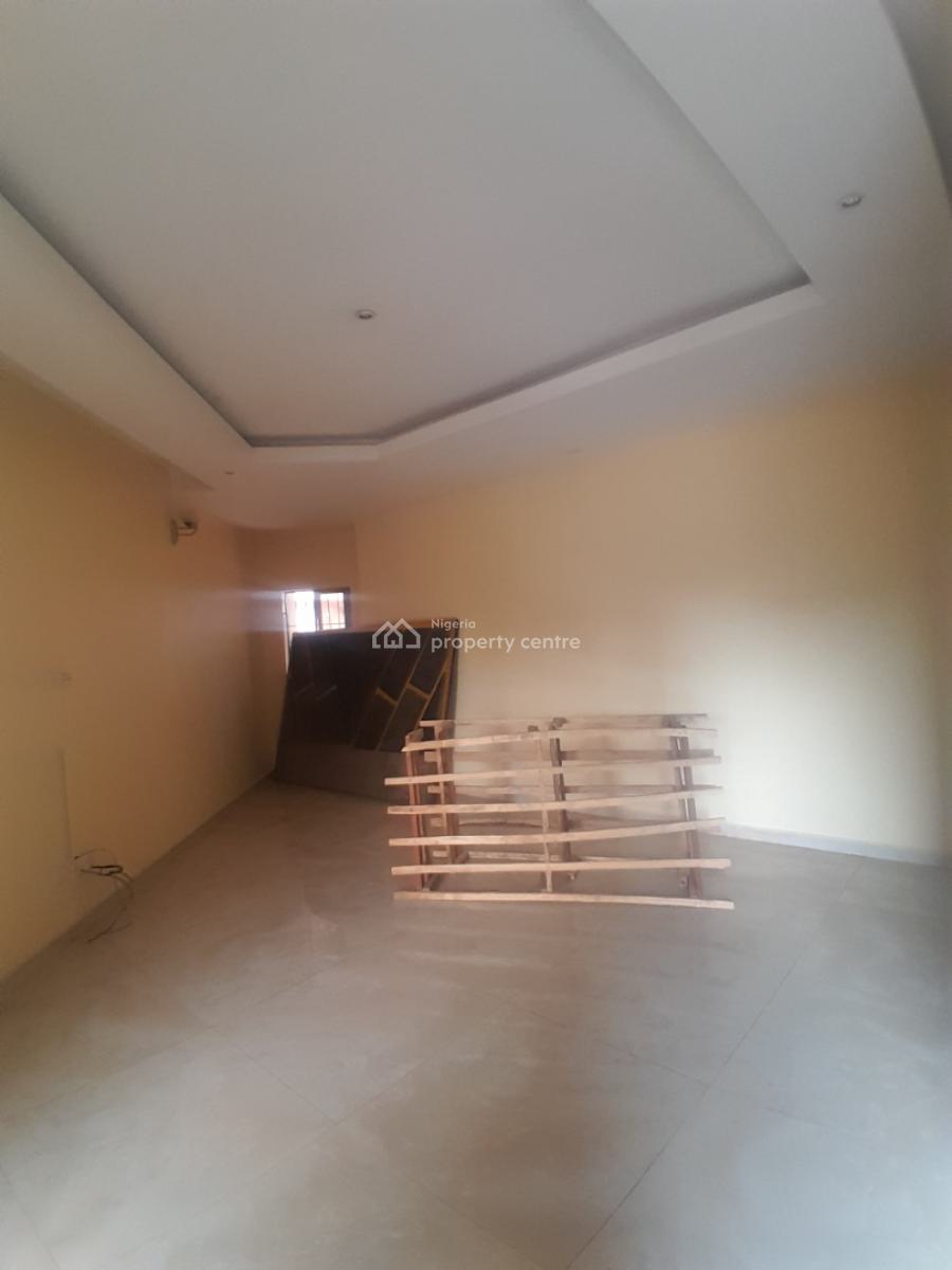 Mini Flat, Freedom Way, Lekki Phase 1, Lekki, Lagos, Mini Flat (room and Parlour) for Rent