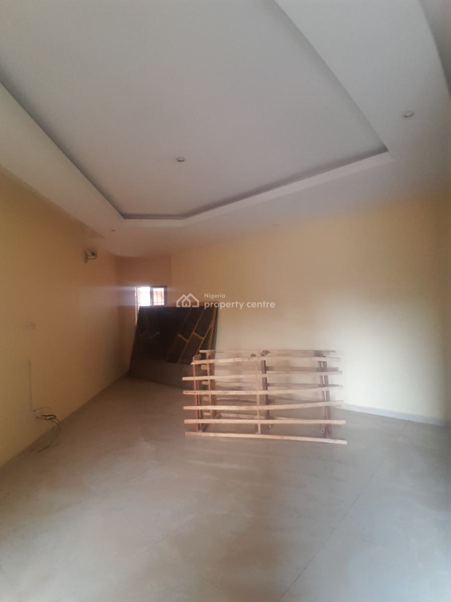 Mini Flat, Freedom Way, Lekki Phase 1, Lekki, Lagos, Mini Flat (room and Parlour) for Rent