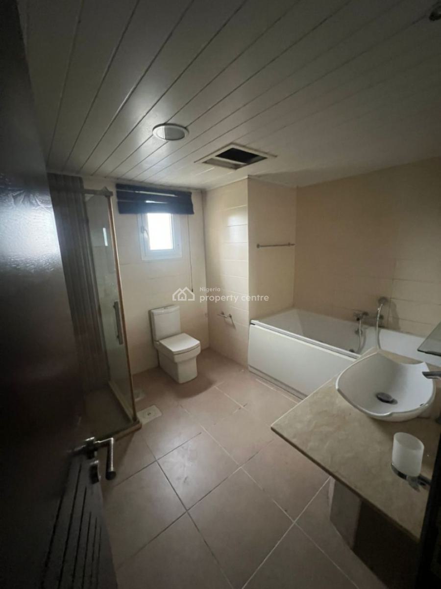 Luxury 3 Bedroom Service Apartment with Bq in a Prime Location, Gerald Road, Old Ikoyi, Ikoyi, Lagos, Flat / Apartment for Rent