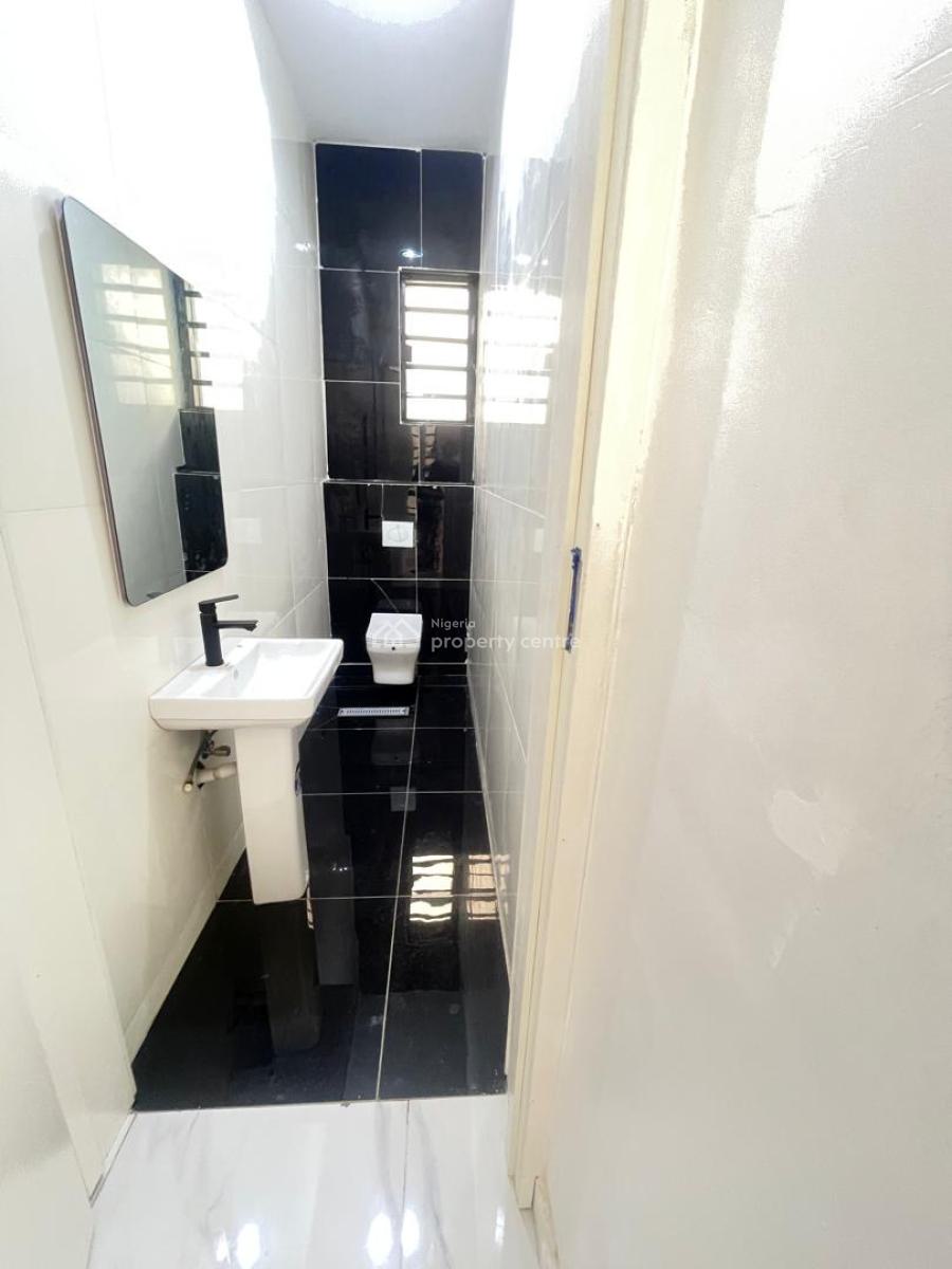 Beautifully Built 5 Bedroom Fully Detached Duplex with Pool, Chevron, Lekki, Lagos, Detached Duplex for Sale