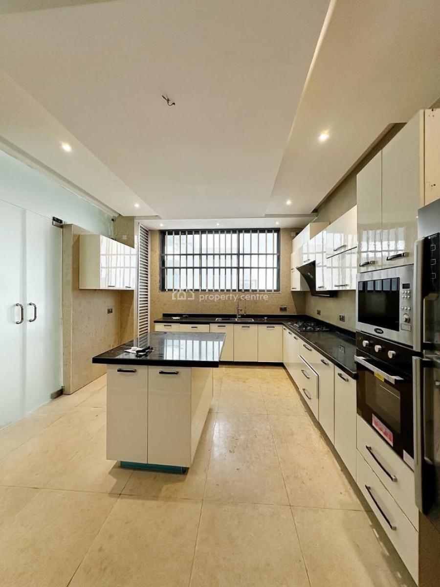 Well Built Exquisite 5 Bedroom Detached Duplex with Gym , Pool & 2 Bq, Old Ikoyi, Ikoyi, Lagos, Detached Duplex for Sale