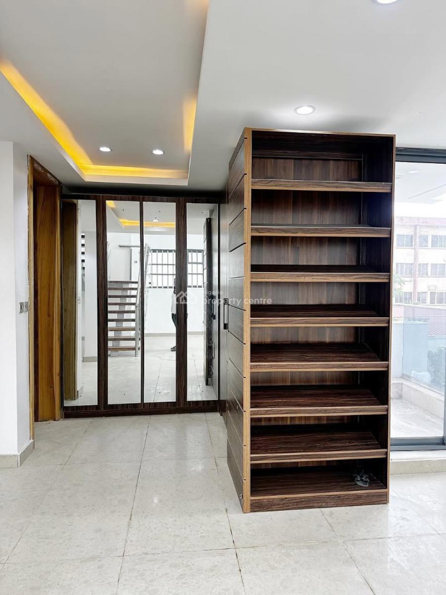 Well Built Exquisite 5 Bedroom Detached Duplex with Gym , Pool & 2 Bq, Old Ikoyi, Ikoyi, Lagos, Detached Duplex for Sale