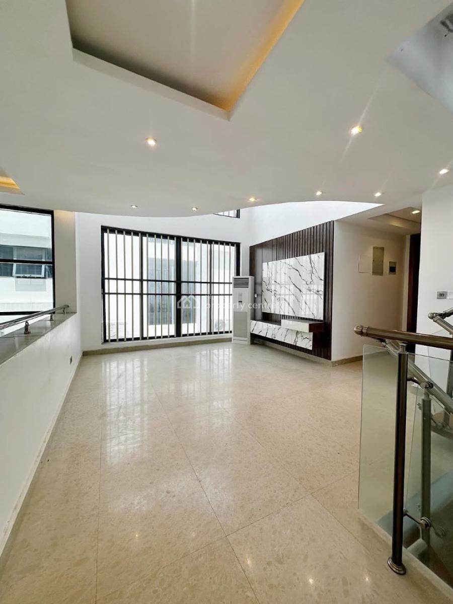 Well Built Exquisite 5 Bedroom Detached Duplex with Gym , Pool & 2 Bq, Old Ikoyi, Ikoyi, Lagos, Detached Duplex for Sale