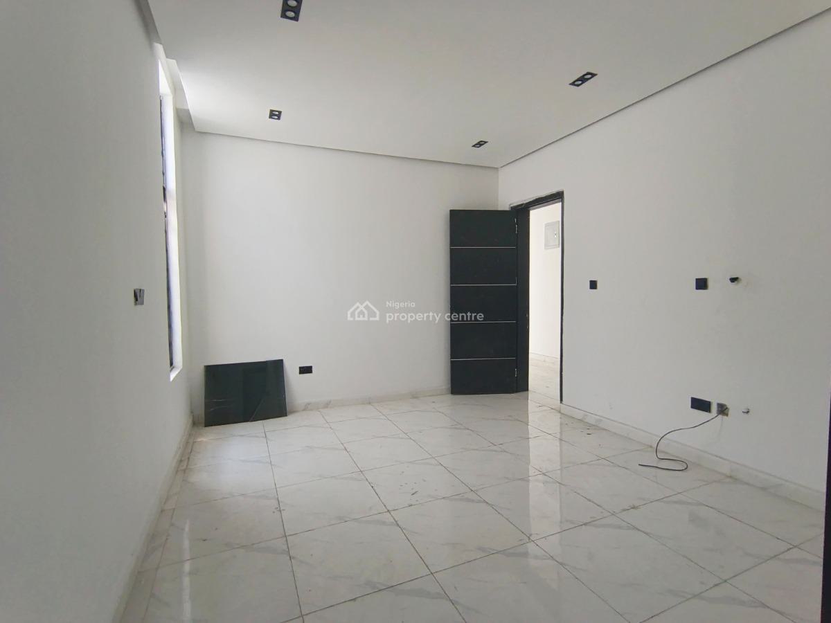 a 2 Bedroom Flat, Ologolo, Lekki, Lagos, Block of Flats for Sale