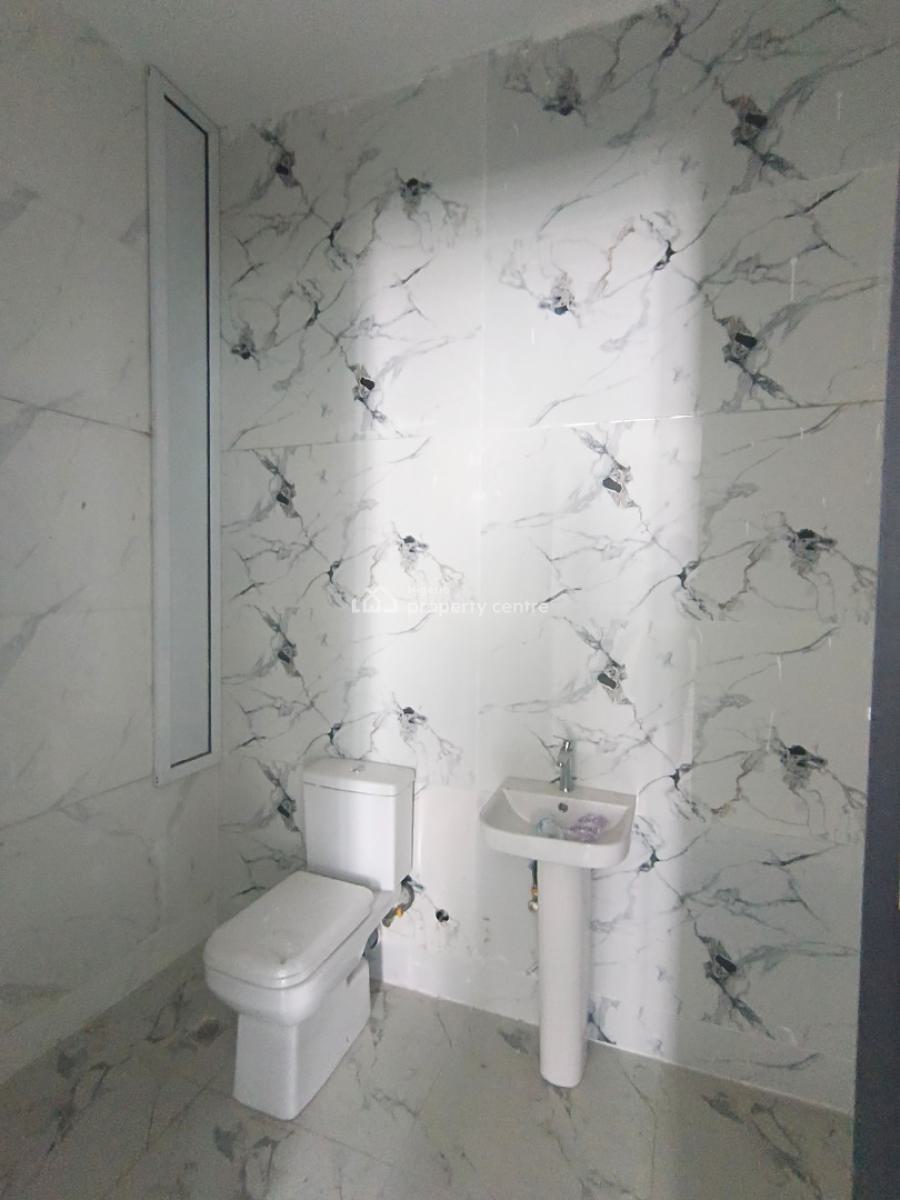 a 2 Bedroom Flat, Ologolo, Lekki, Lagos, Block of Flats for Sale