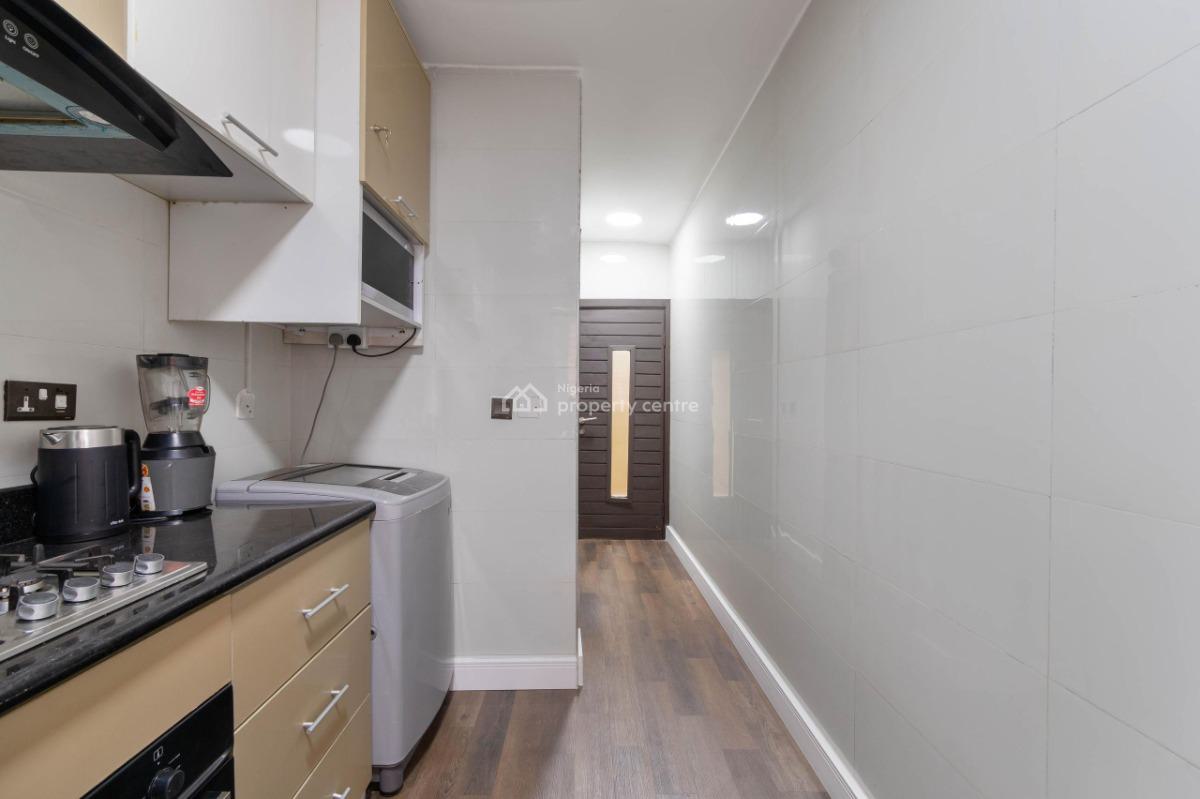 Sophisticated 3-bedroom Apartment, Lekki Phase 1, Lekki, Lagos, House Short Let
