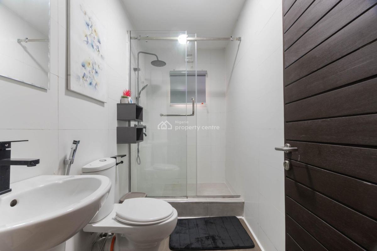 Sophisticated 3-bedroom Apartment, Lekki Phase 1, Lekki, Lagos, House Short Let