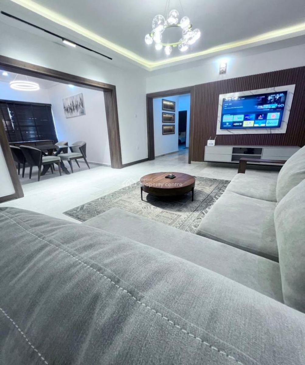 Nice 3 Bedroom Flat, Nice Location at Maitama, Maitama District, Abuja, Flat / Apartment for Rent