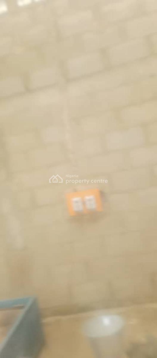 Farm Land with Buildings (farmstead), Adepegba Road, Olodo Town, Odeda, Ogun, Factory for Sale