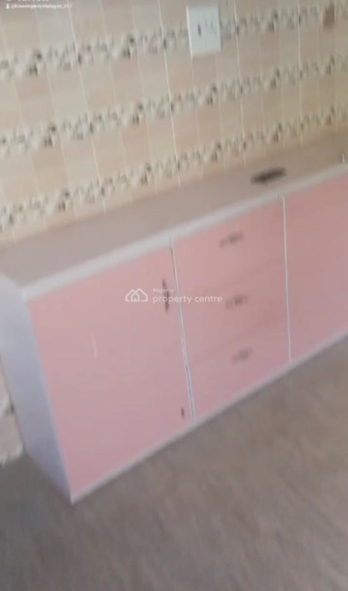 Spacious Newly Built 2 Bed Room Flat + Spacious and Fitted Kitchen, Shomolu, Lagos, Flat / Apartment for Rent