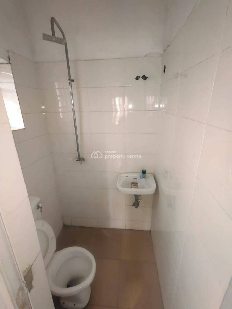 a Lovely Room Selfcon Ijokodo Eleyele Area, Ijokodo Estate Waec Area Off Sango Eleyele Road, Ibadan, Oyo, Self Contain (single Rooms) for Rent