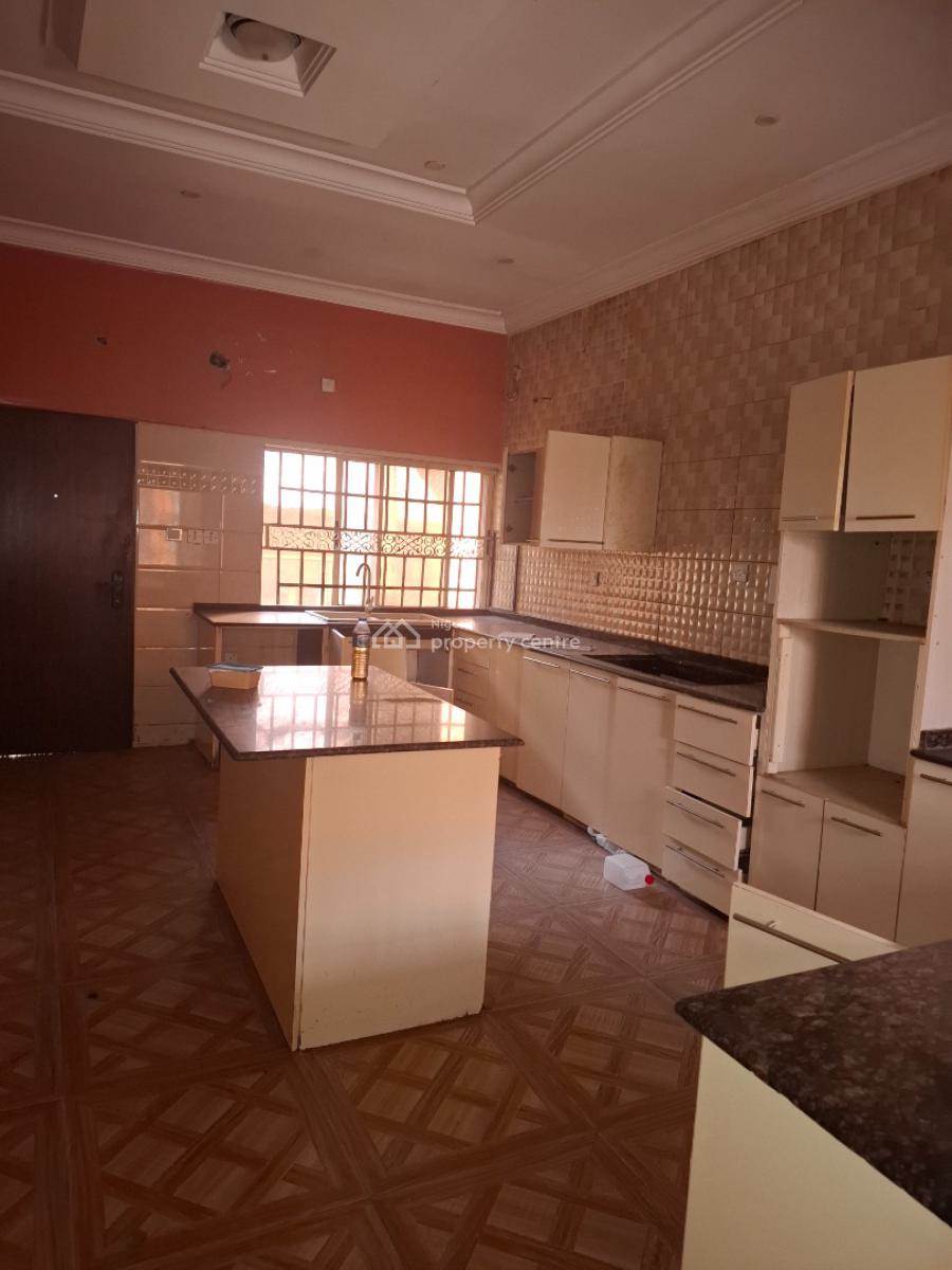 7 Bedroom Fully Detached Duplex, Maitama District, Abuja, House for Rent