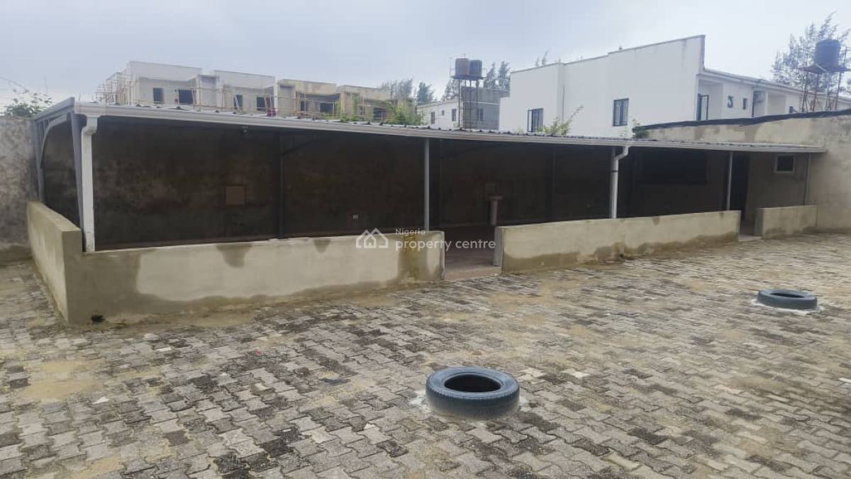Space for Bar, Restaurant and Event Center on a Busy Road, Ajah, Lagos, Restaurant / Bar for Rent