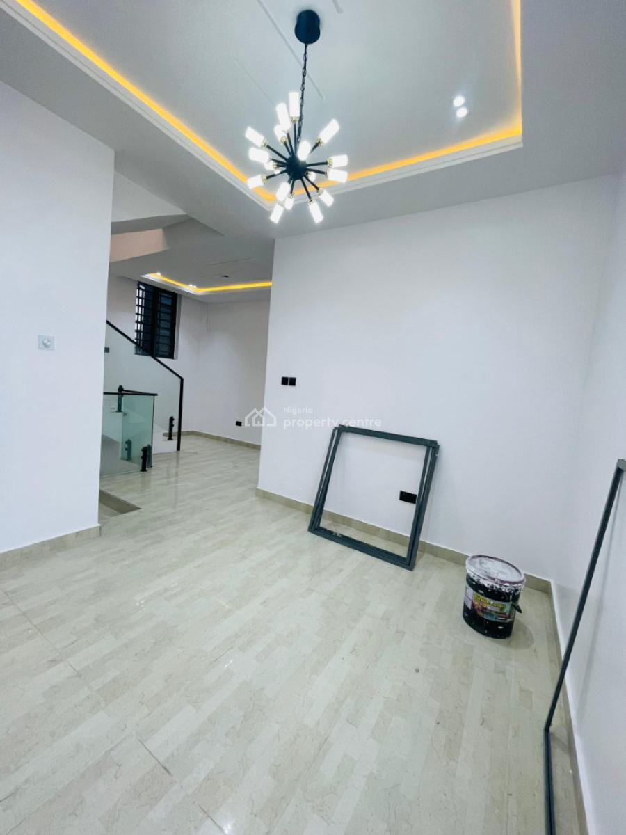 an Elegant & Exquisite 5bedroom Detached Duplex with Bq, Lekki Phase 1, Lekki, Lagos, Detached Duplex for Sale