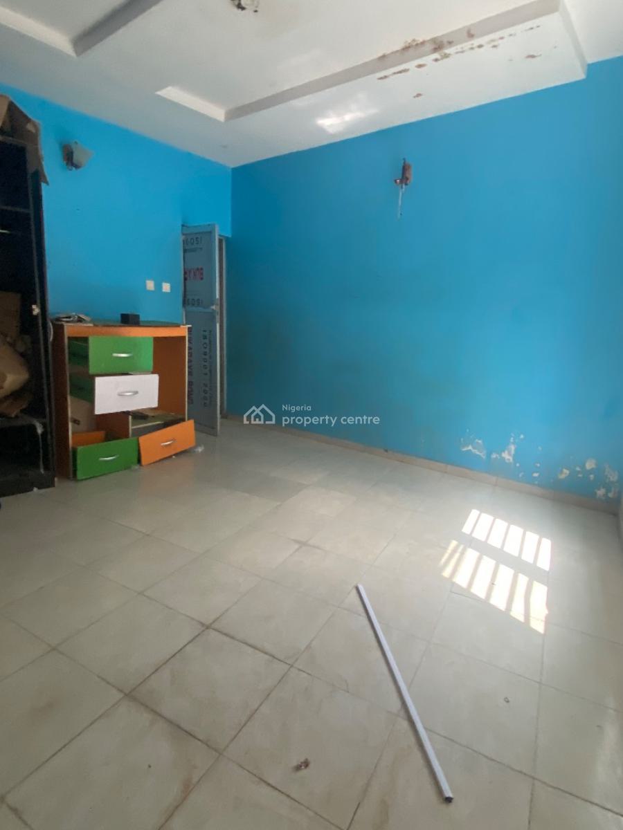 Super Downward Offer: Solid Built Alone in a Compound with B Q, Goodnews Estate, Sangotedo, Ajah, Lagos, Detached Bungalow for Sale