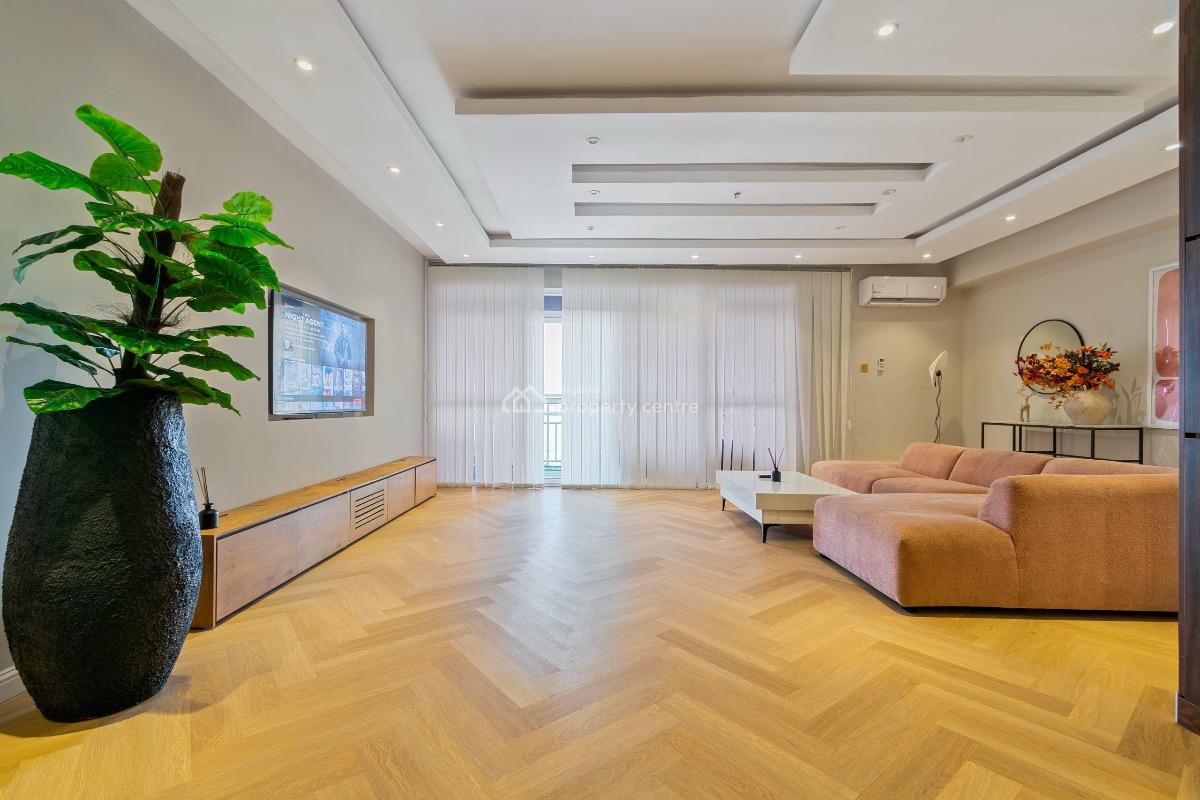 Sophisticated 3 Bedroom Waterfront Apartment with High-end Features, Sophisticated 3 Bedroom Waterfront Apartment with High-end Features, Lekki Phase 1, Lekki, Lagos, Flat / Apartment Short Let