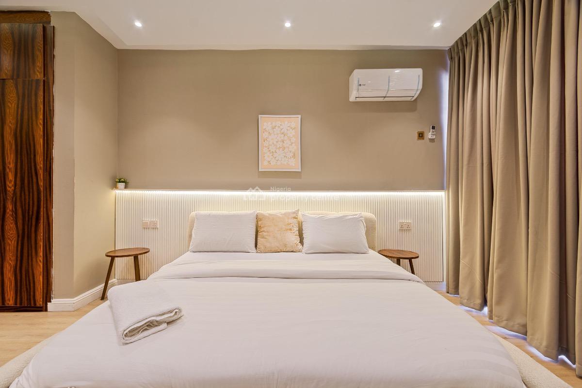 Sophisticated 3 Bedroom Waterfront Apartment with High-end Features, Sophisticated 3 Bedroom Waterfront Apartment with High-end Features, Lekki Phase 1, Lekki, Lagos, Flat / Apartment Short Let