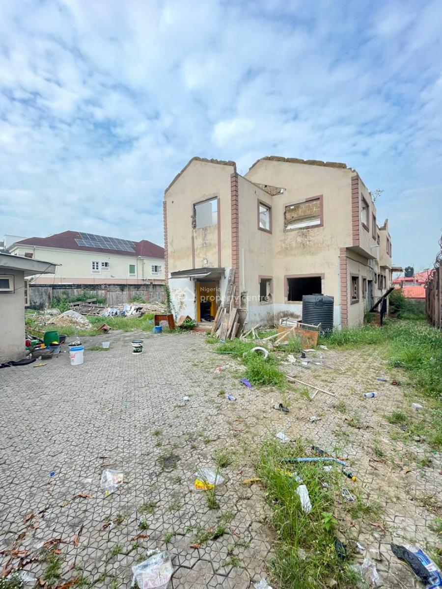 a Demolishable Property on a Full 1200 Plot, Magodo, Gra Phase 2, Magodo, Lagos, Block of Flats for Sale