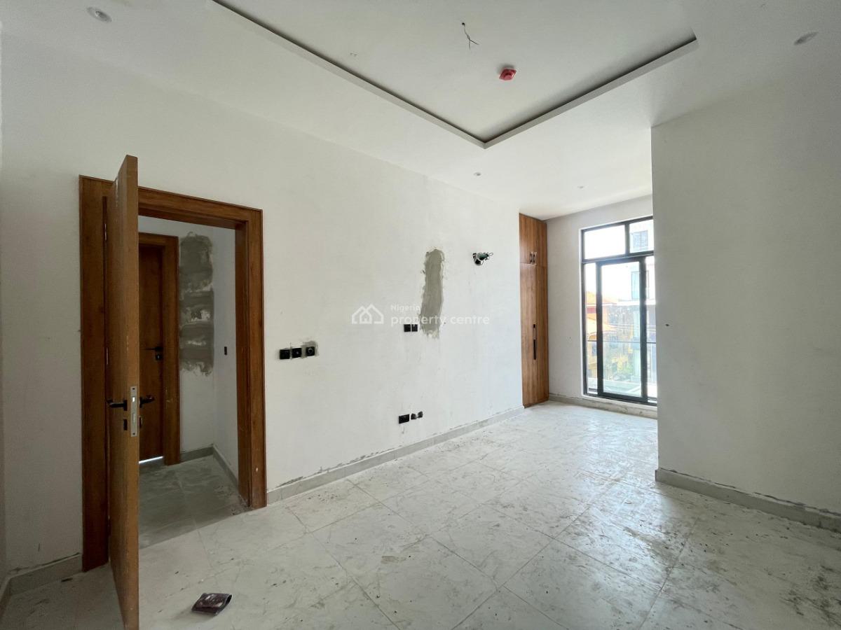 Brand New 2 Bedroom Flat, Lekki, Lagos, Flat / Apartment for Sale