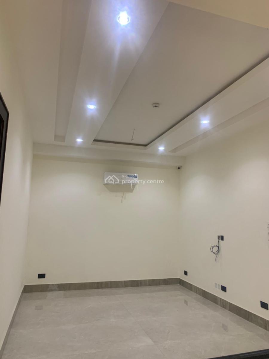 Luxury Serviced 4 Bedroom Maisonette with a Bq, Old Ikoyi, Ikoyi, Lagos, Flat / Apartment for Rent