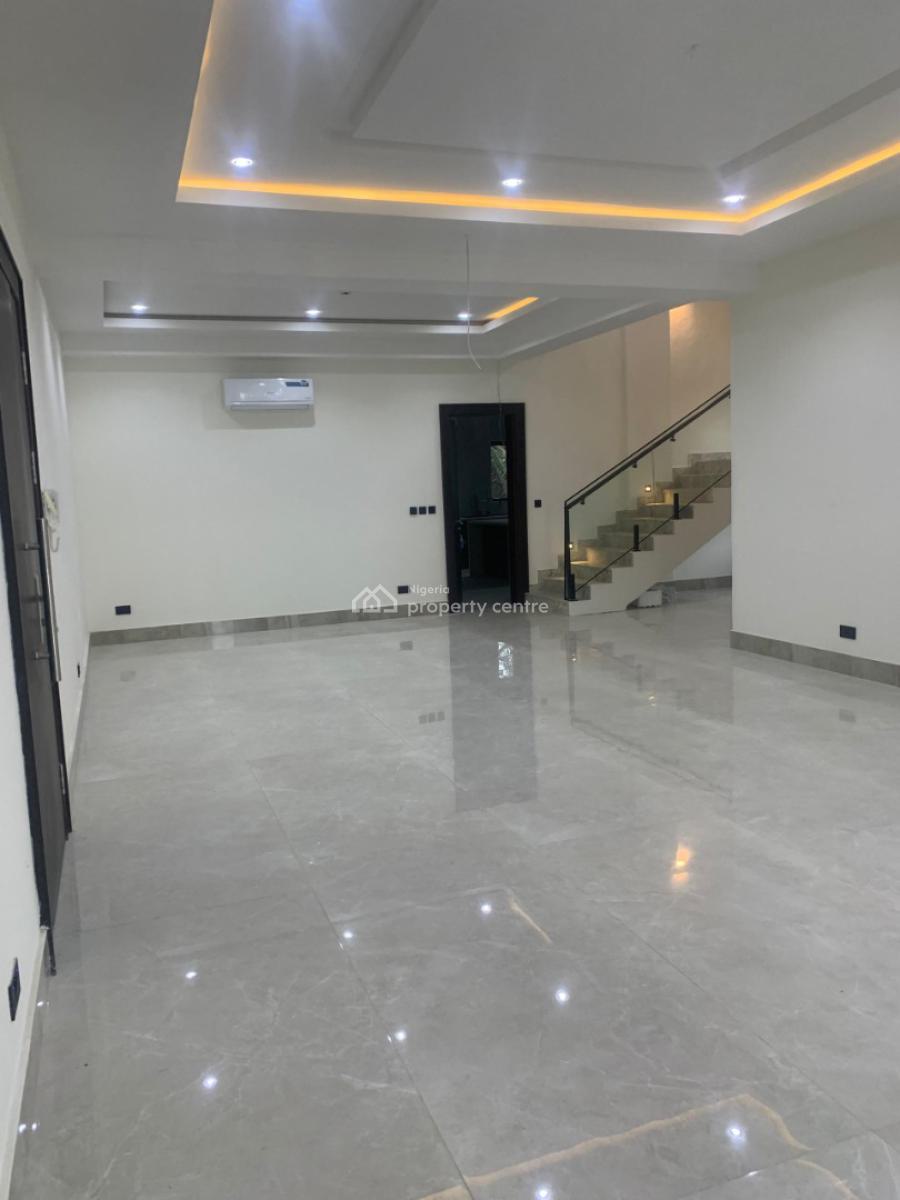 Luxury Serviced 4 Bedroom Maisonette with a Bq, Old Ikoyi, Ikoyi, Lagos, Flat / Apartment for Rent