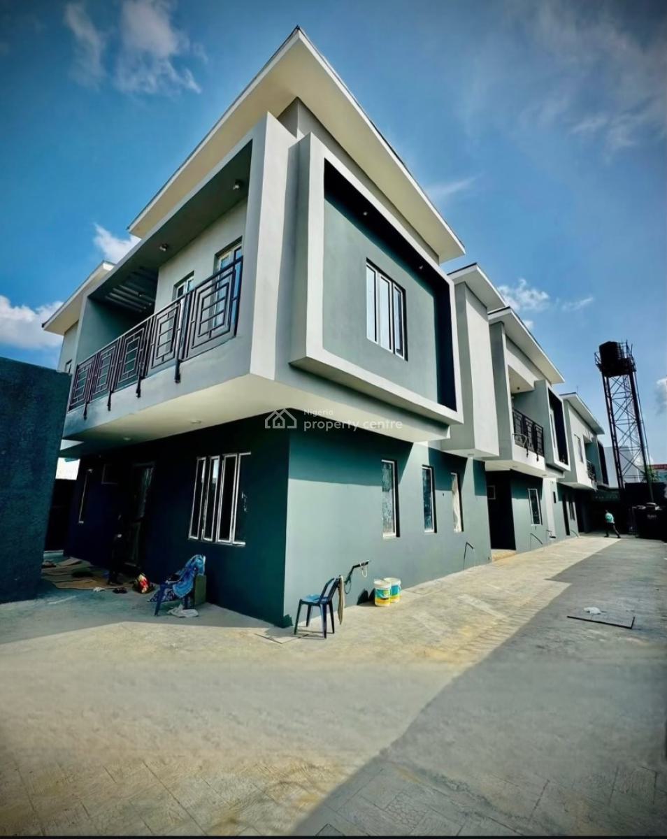 Nice and Spacious 2 Bedroom Apartment, Allen Avenue Ikeja Lagos, Ikeja, Lagos, Flat / Apartment for Sale