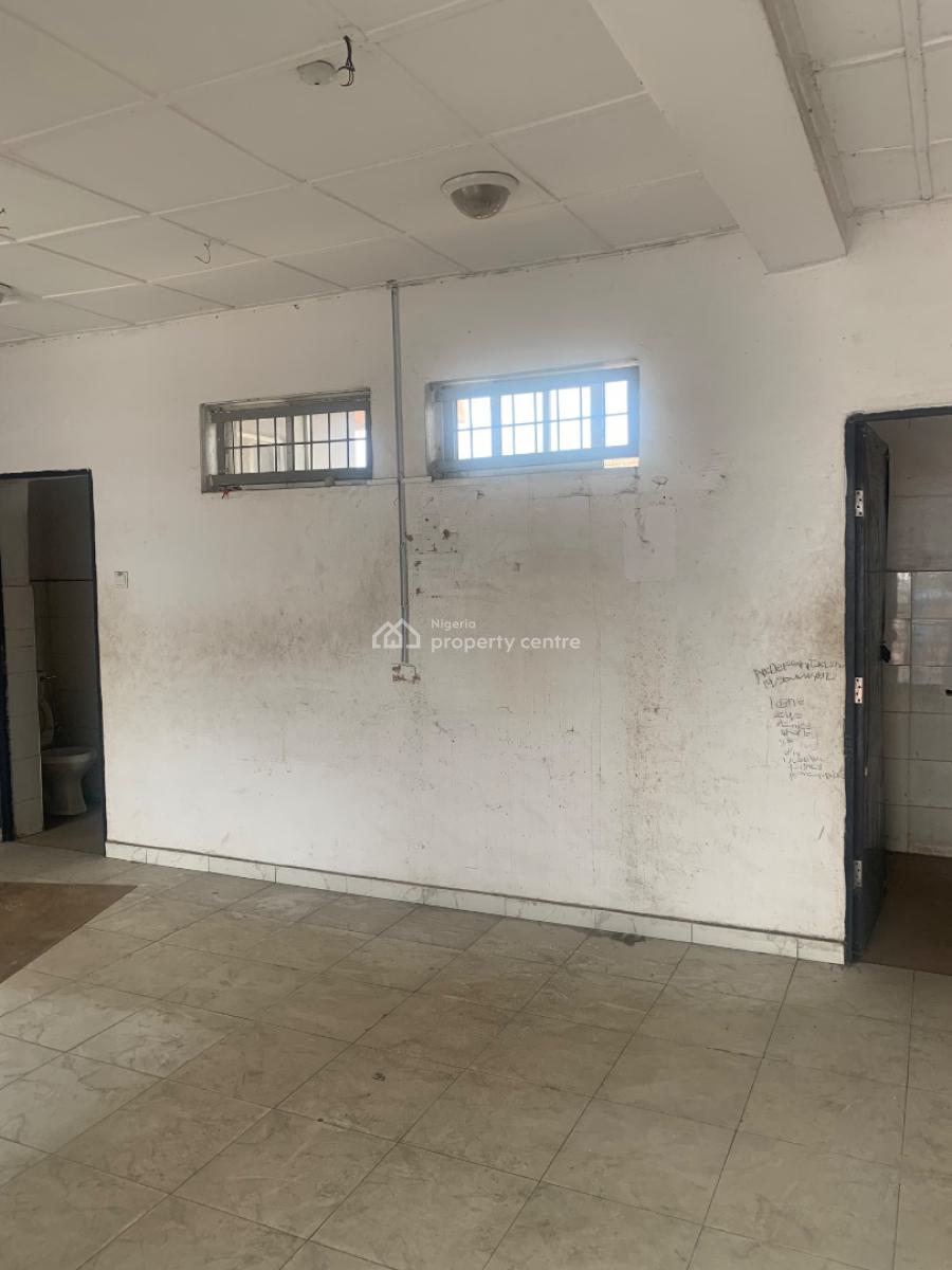 Well Maintained and Spacious Shop, Ojodu Berger, Ojodu, Lagos, Shop for Rent