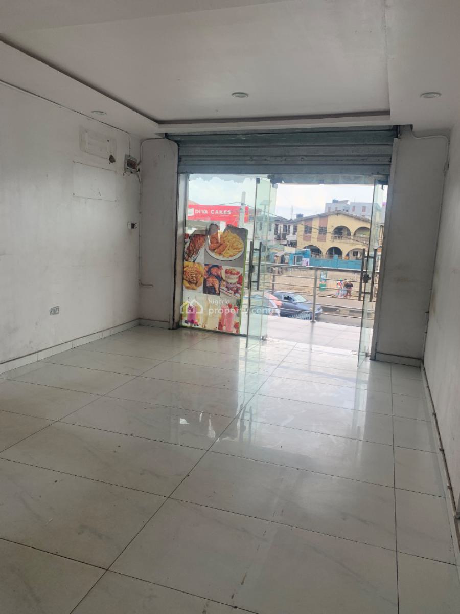 Well Maintained and Spacious Shop, Ojodu Berger, Ojodu, Lagos, Shop for Rent