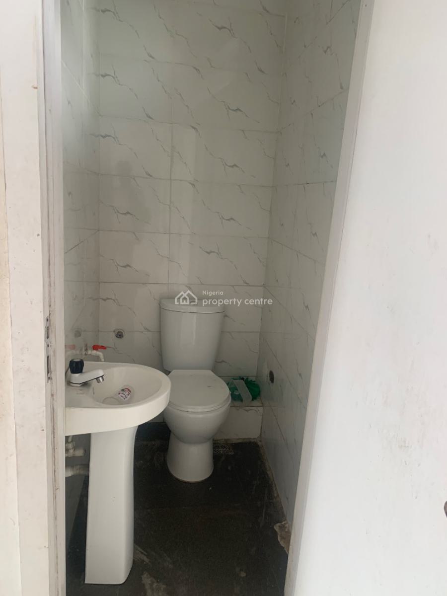 Well Maintained and Spacious Shop, Ojodu Berger, Ojodu, Lagos, Shop for Rent