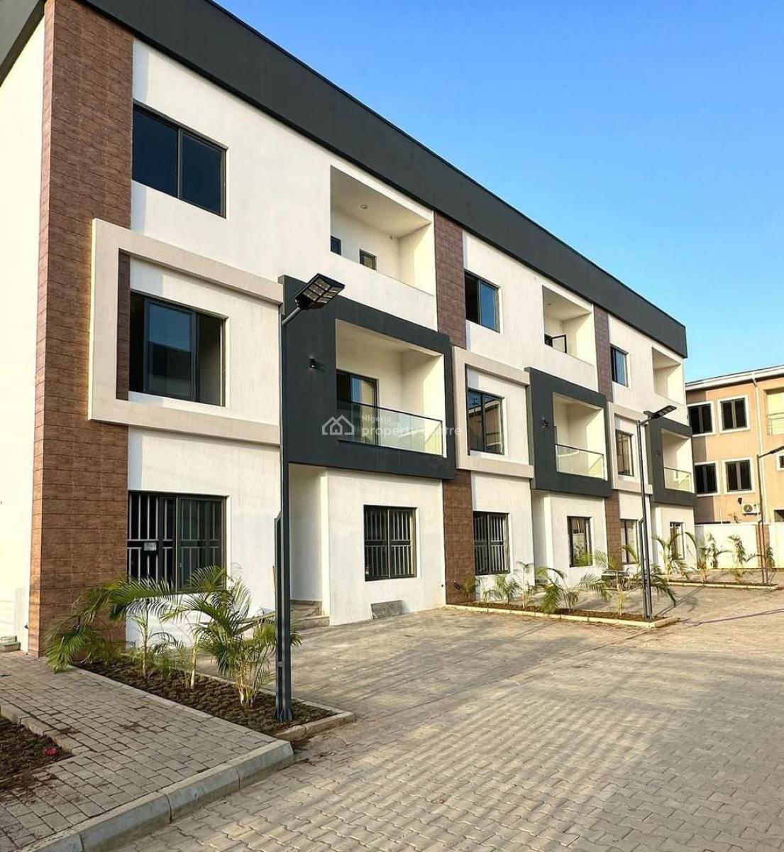 Newly Built 5bedroom Terrace Duplex Conner Unit with Bq., Gilmore Tarred Road, Jahi, Abuja, Terraced Duplex for Rent