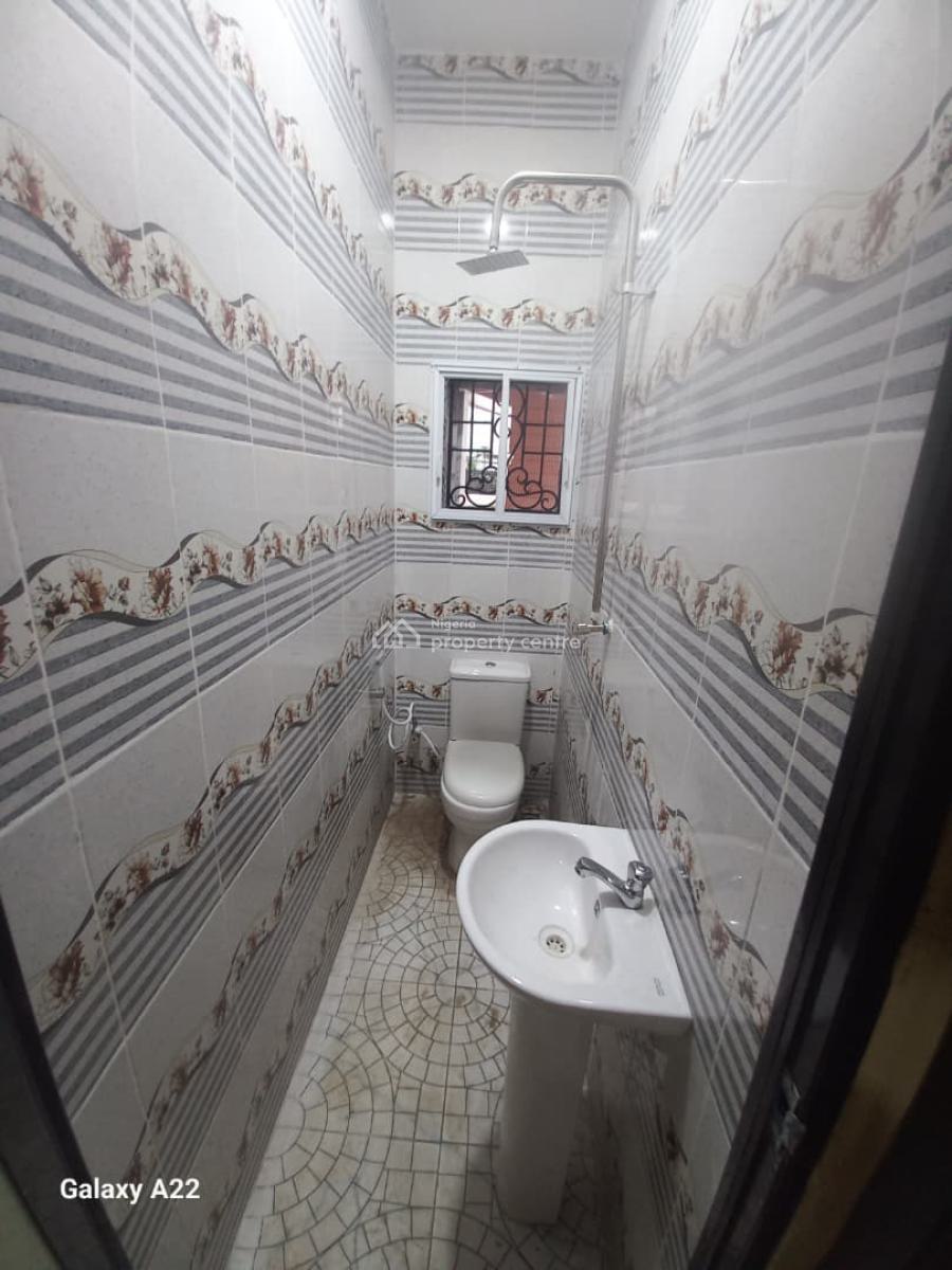 Newly Built 2&3 Bedroom Flat with Modern Facilities, Alabidun, Airport Road,off Adegbayi, Alakia, Ibadan, Ibadan, Oyo, Flat / Apartment for Rent