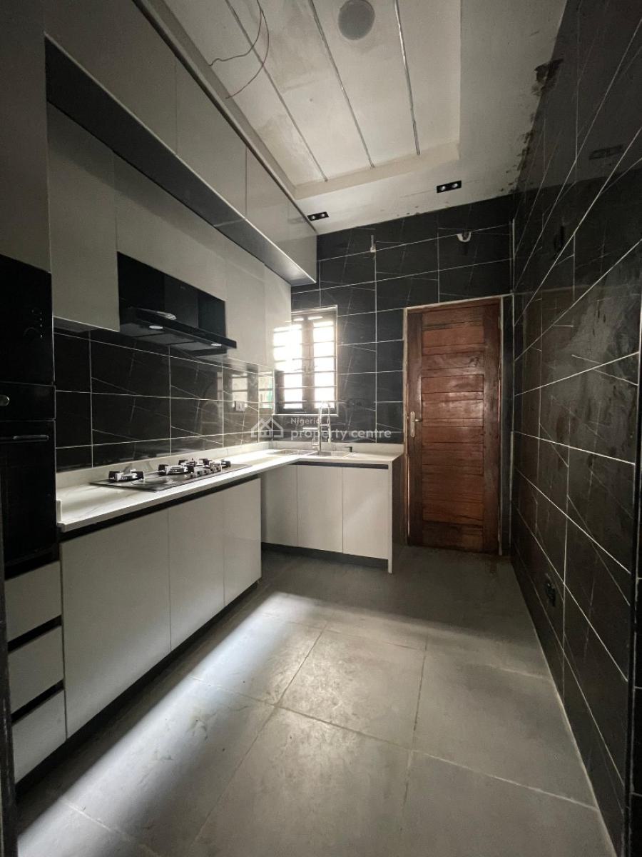 Modern 3bedrooms Terraced Duplex with Bq in a Serene Environment, Ikota, Lekki, Lagos, Terraced Duplex for Sale