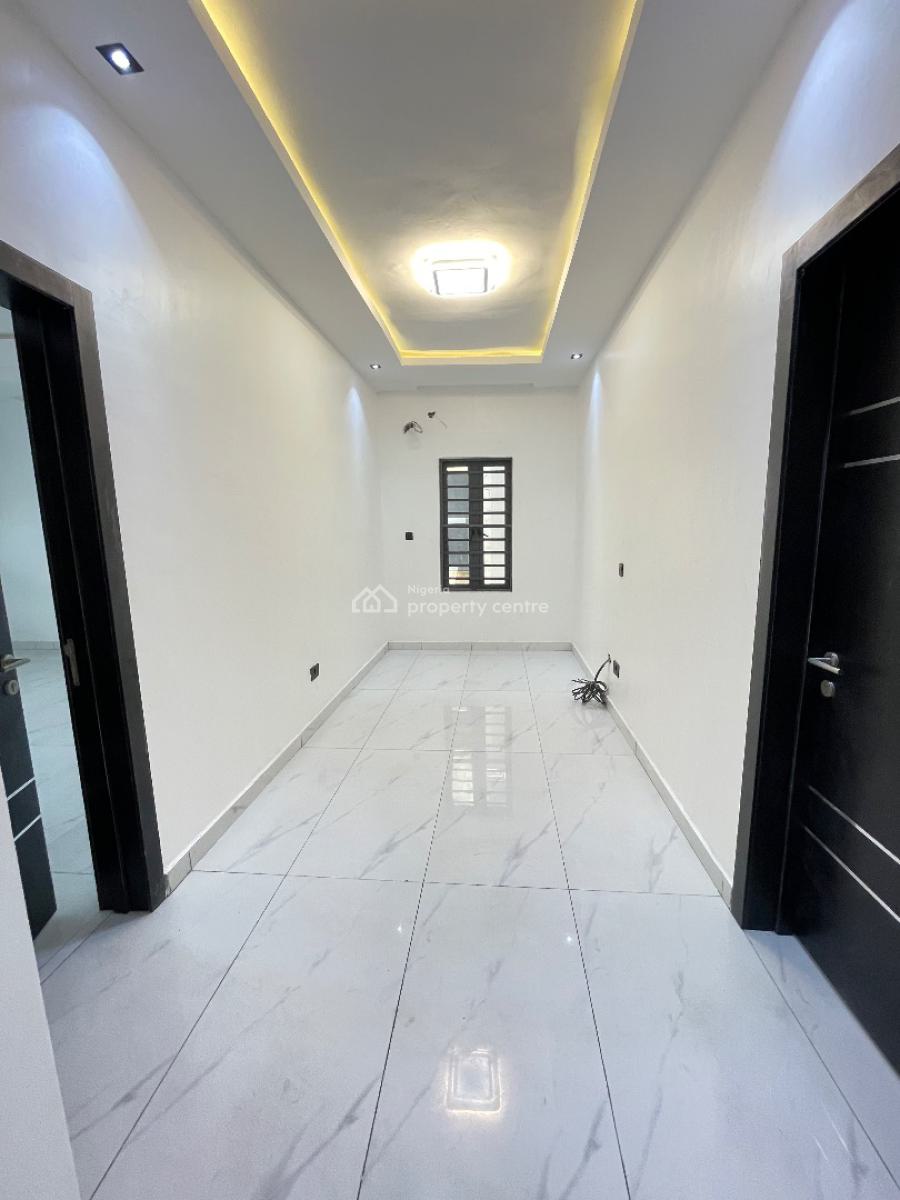 5 Bedroom Fully Detached Duplex, Ikota Lekki, Lekki, Lagos, Flat / Apartment for Sale