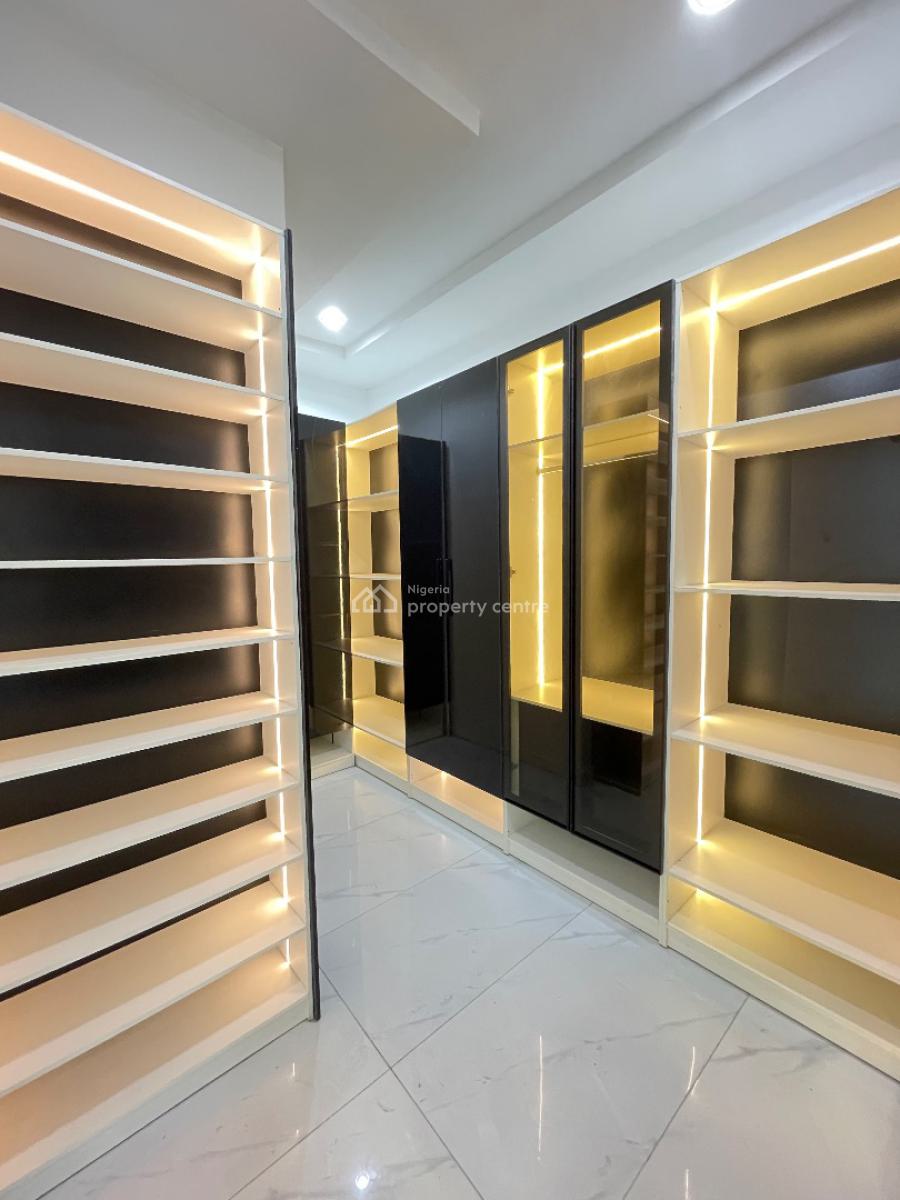 5 Bedroom Fully Detached Duplex, Ikota Lekki, Lekki, Lagos, Flat / Apartment for Sale
