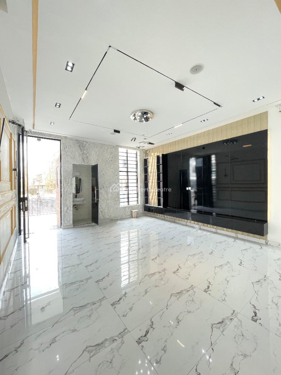 Luxury 5-bedroom Fully Detached Duplex with Pool & Bq, Chevron Lekki, Lekki, Lagos, Flat / Apartment for Sale
