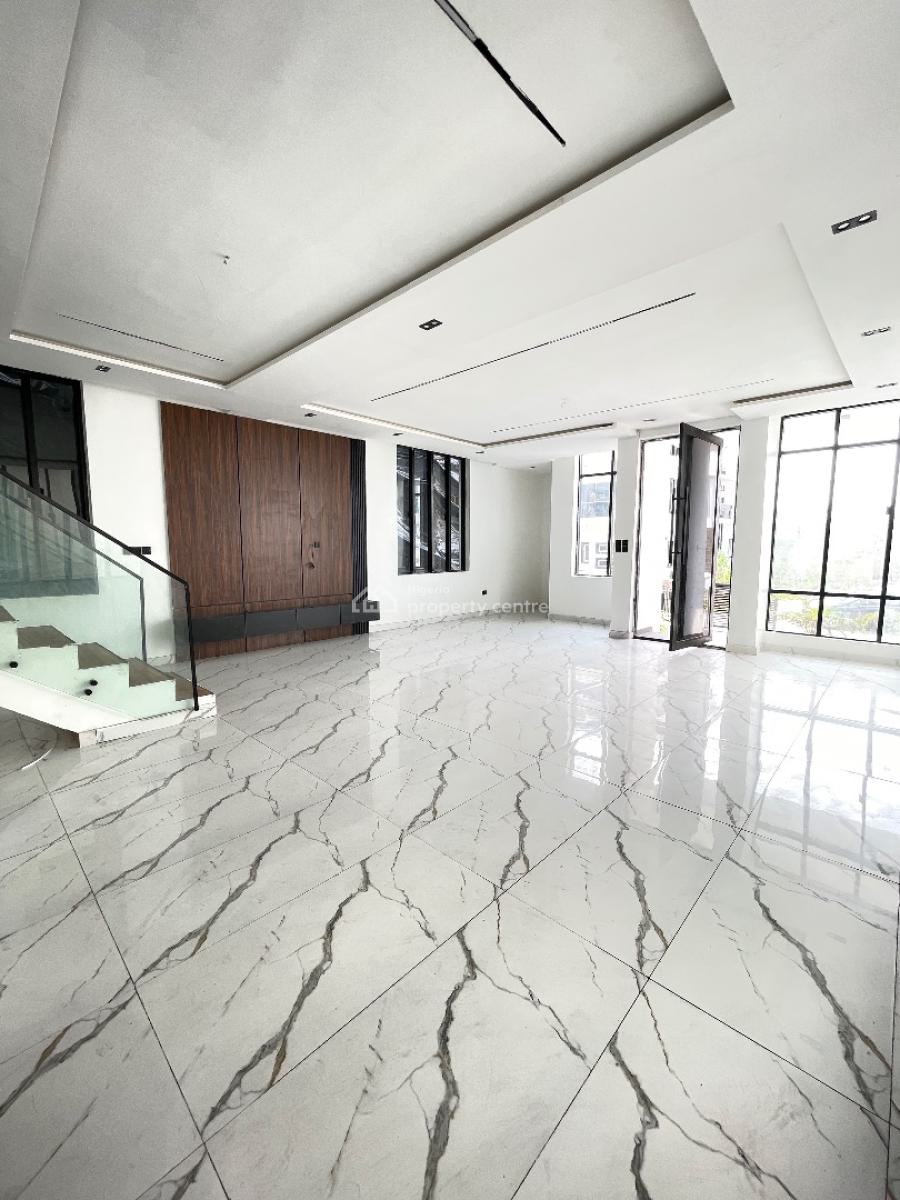 5-bedroom Fully Detached Duplex with Swimming Pool & Bq -- ₦350m, Chevron Lekki, Lekki, Lagos, Flat / Apartment for Sale