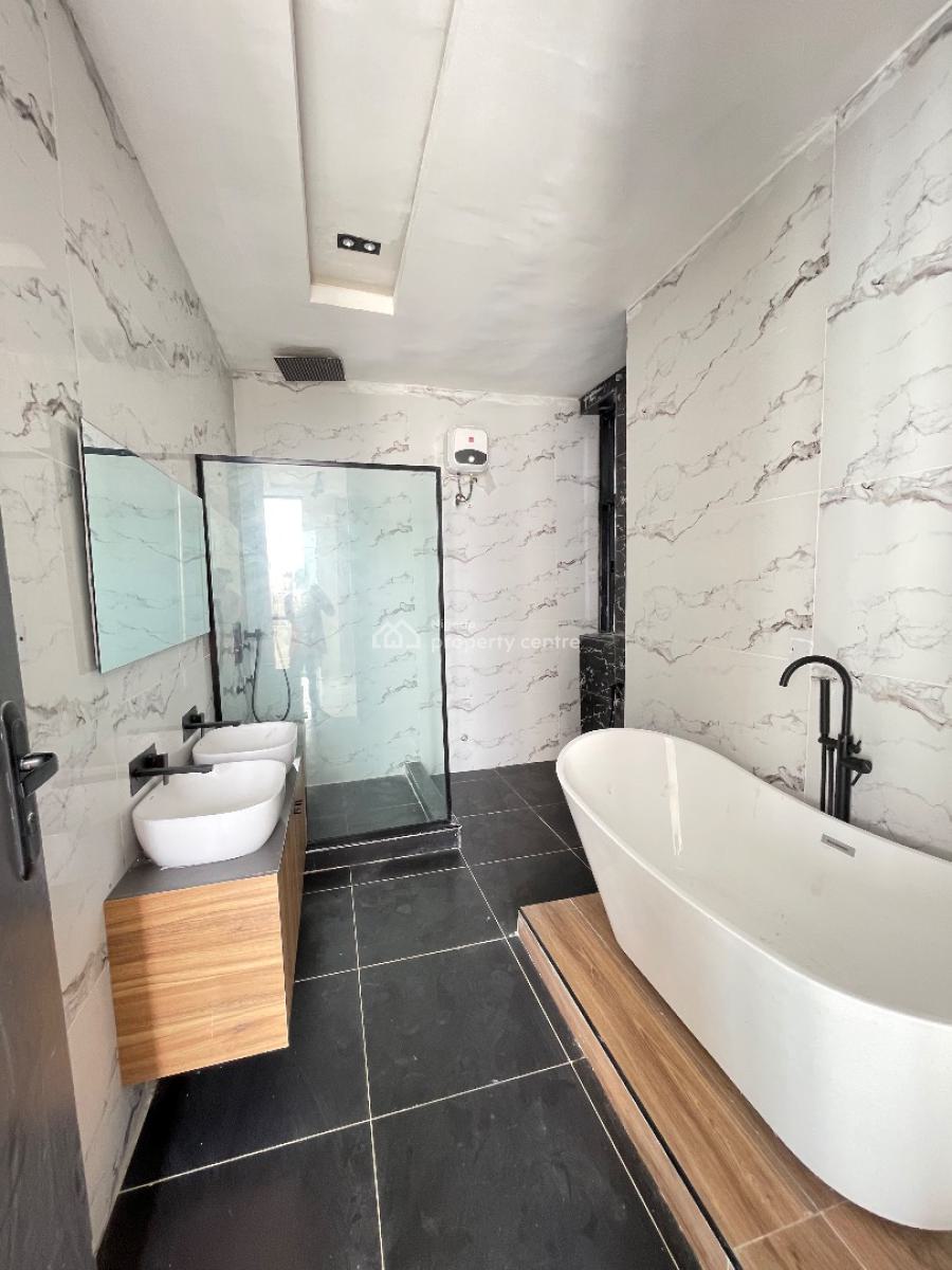 5-bedroom Fully Detached Duplex with Swimming Pool & Bq -- ₦350m, Chevron Lekki, Lekki, Lagos, Flat / Apartment for Sale