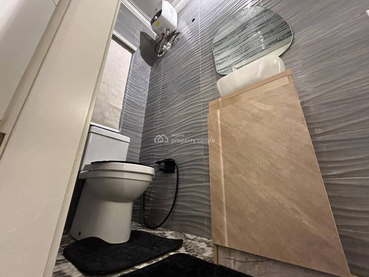 Exquisite Premium-standard Room, Off Admiralty, Lekki, Lagos, Flat / Apartment Short Let