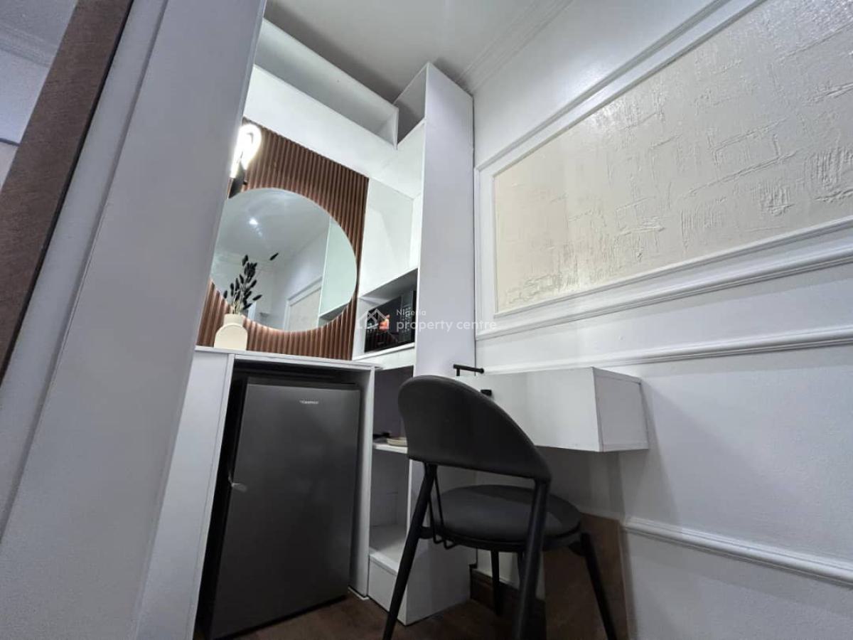 Exquisite Premium-standard Room, Off Admiralty, Lekki, Lagos, Flat / Apartment Short Let