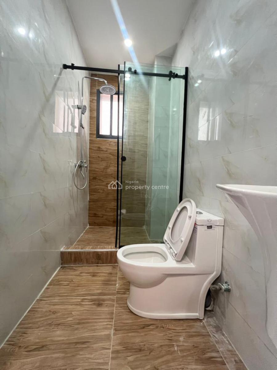 2bedroom Serviced Apartment, Lekki Phase 1, Lekki Phase 1, Lekki, Lagos, Flat / Apartment for Sale