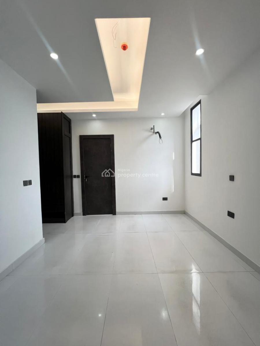 2bedroom Serviced Apartment, Lekki Phase 1, Lekki Phase 1, Lekki, Lagos, Flat / Apartment for Sale