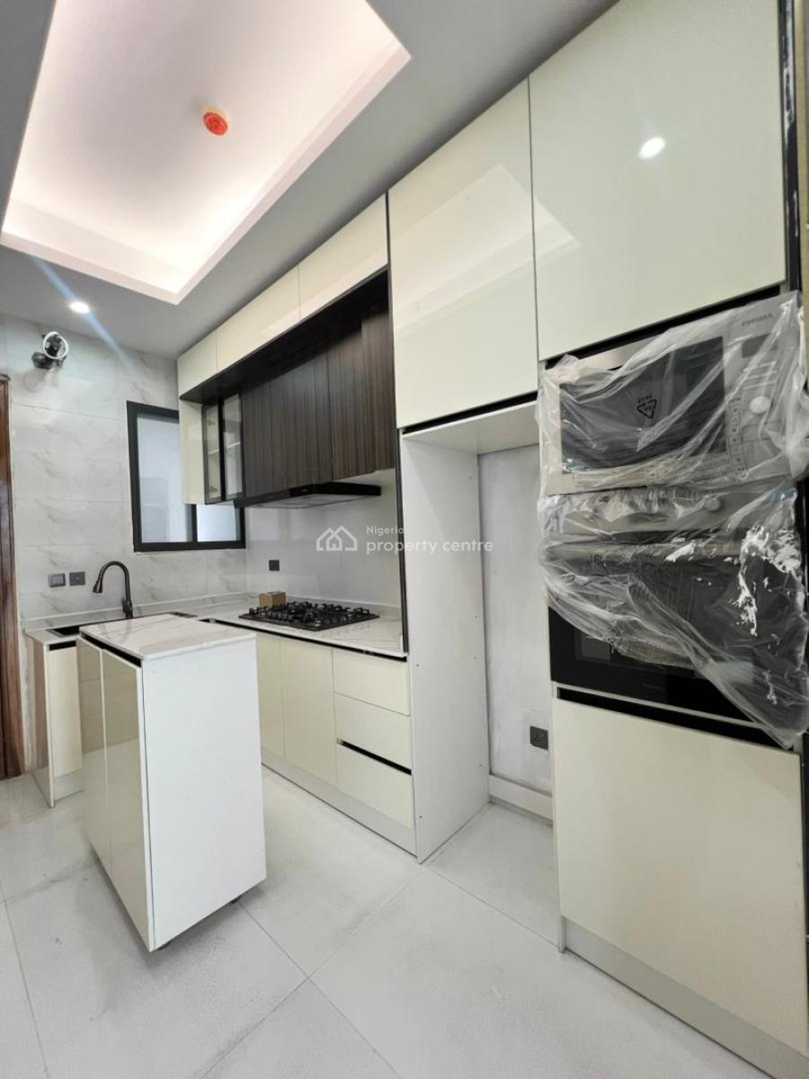 2bedroom Serviced Apartment, Lekki Phase 1, Lekki Phase 1, Lekki, Lagos, Flat / Apartment for Sale