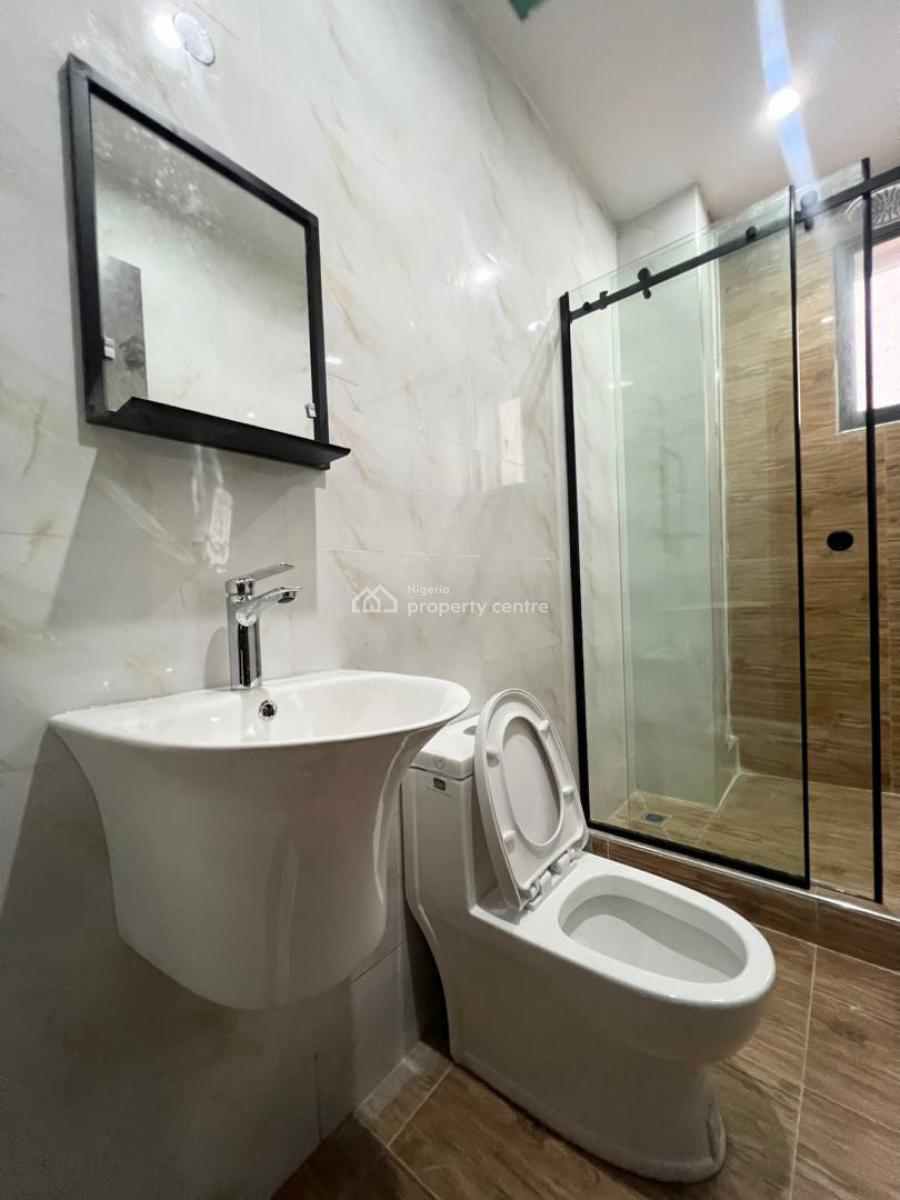 2bedroom Serviced Apartment, Lekki Phase 1, Lekki Phase 1, Lekki, Lagos, Flat / Apartment for Sale