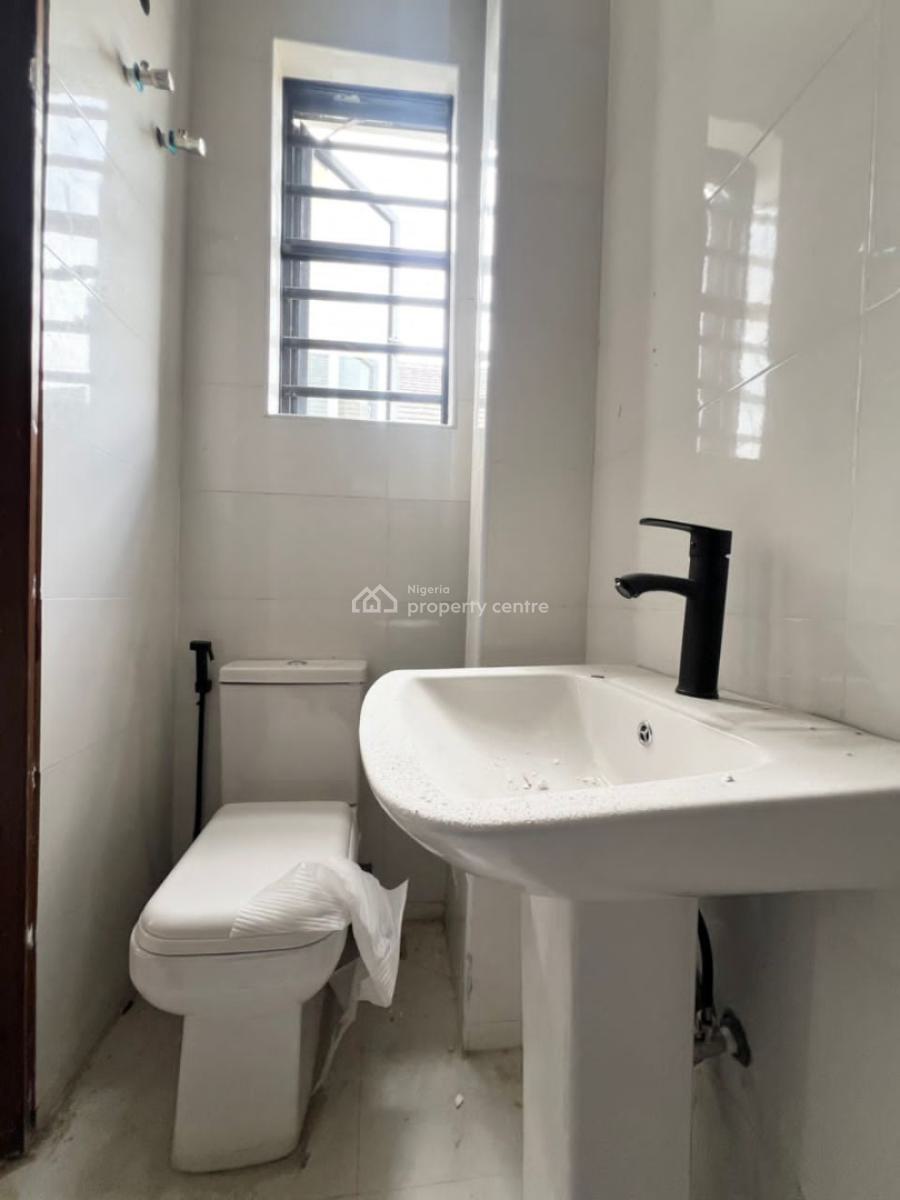 2bedroom Serviced Apartment, Ologolo, Ologolo, Lekki, Lagos, Flat / Apartment for Sale