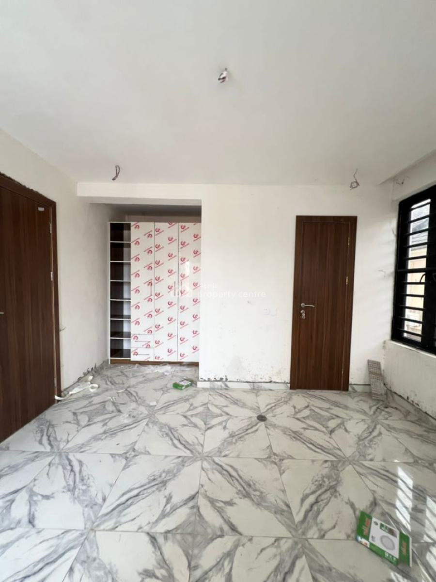 2bedroom Serviced Apartment, Ologolo, Ologolo, Lekki, Lagos, Flat / Apartment for Sale