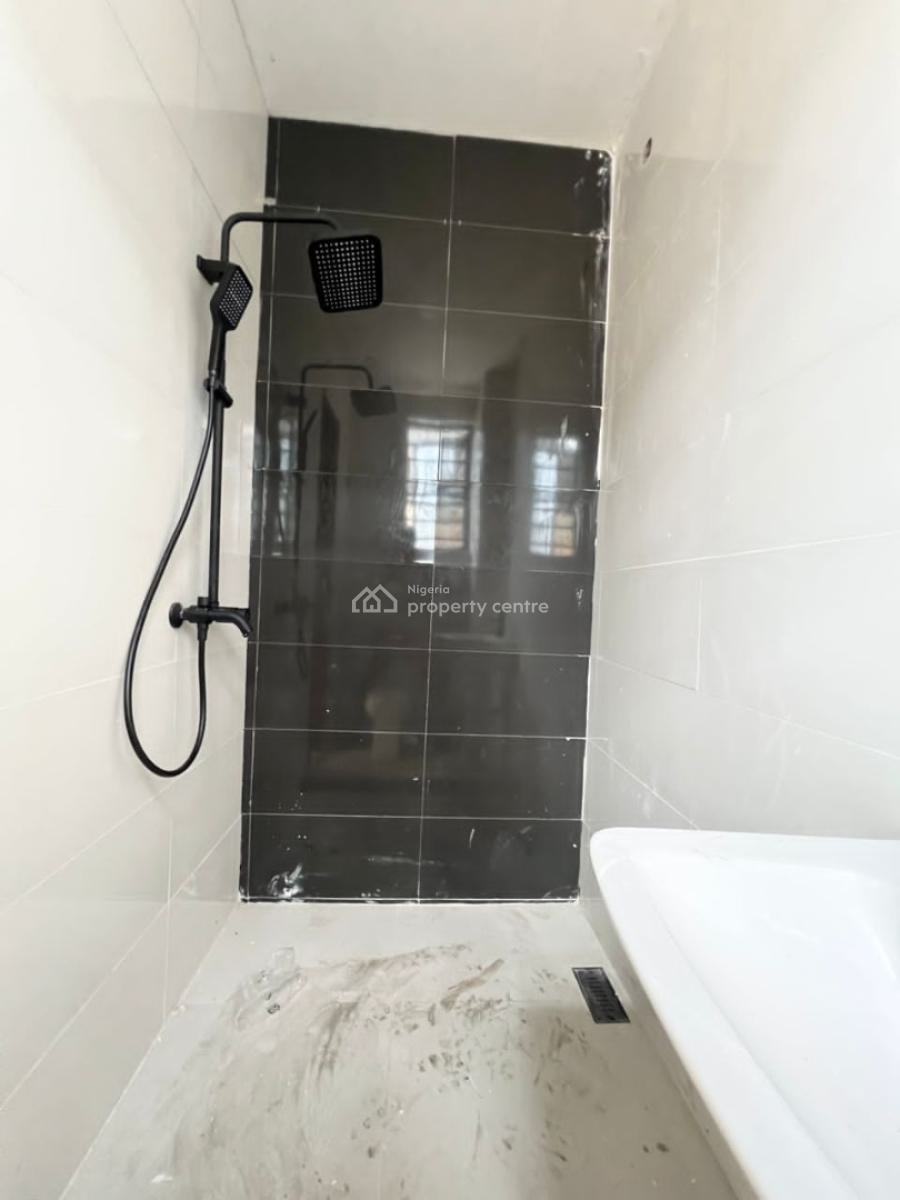 2bedroom Serviced Apartment, Ologolo, Ologolo, Lekki, Lagos, Flat / Apartment for Sale