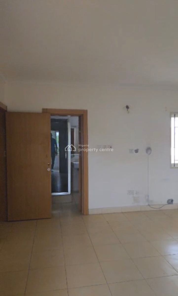 Massive Commercial Built 7bedrooms Fully Detached House with 2 Bq, Victoria Island (vi), Lagos, Detached Duplex for Rent