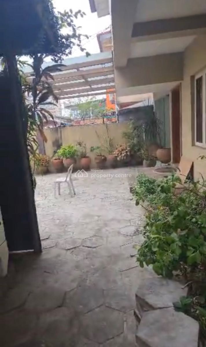 Massive Commercial Built 7bedrooms Fully Detached House with 2 Bq, Victoria Island (vi), Lagos, Detached Duplex for Rent