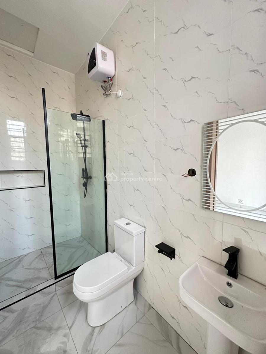 Luxurious 3 Bedroom Terrace Duplex, Chevron, Lekki, Lagos, Terraced Duplex for Sale