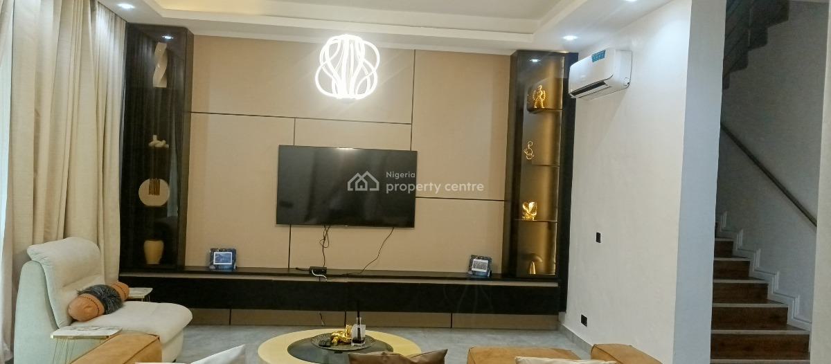 4 Bedroom Semi-detached House in Oniru, Oniru Estate, Oniru, Victoria Island (vi), Lagos, Flat / Apartment Short Let